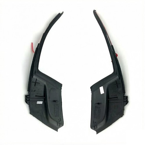 Front windshield wiper side - windshield,