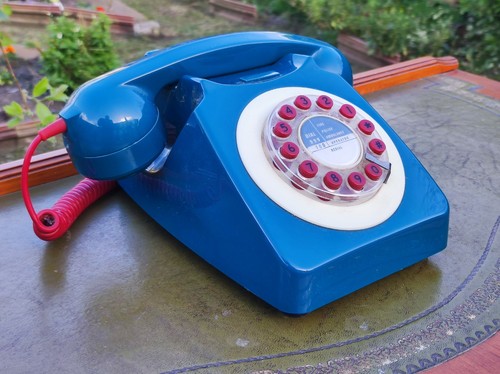 Old style phone made look - style, to