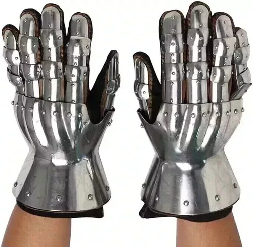 Medieval metal gothic knight - metal,