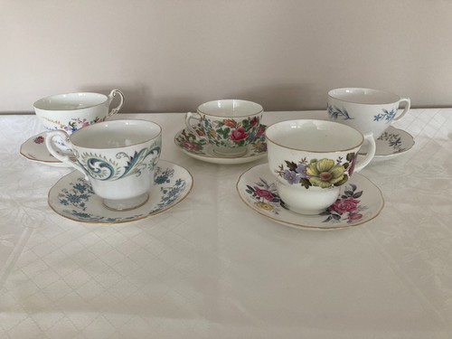 Pretty vintage mismatched - pretty,