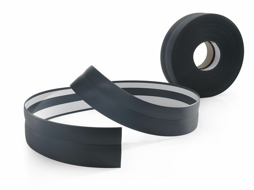 Flexible coved skirting board - flexible,