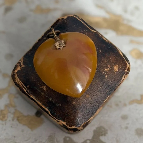 Antique baltic amber heart - antique,