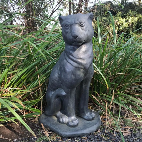 Black panther statue - black,