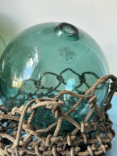 Antique green glass - green,