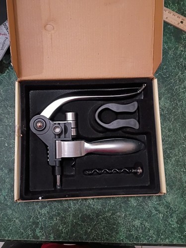 Screwpull lever corkscrew wine - lever,