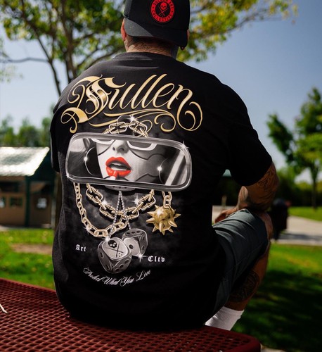 Sullen clothing never look - sullen,