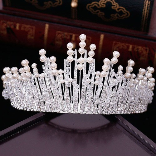 Stunning silver crown - stunning, crown/tiara