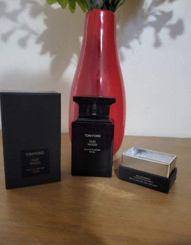 Tom ford oud - tom,