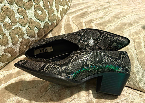 Zara black grey snake print - zara,