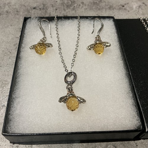 Silver and glass - silver,