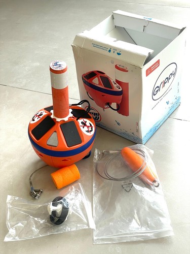 Grippy light signalling buoy - grippy,