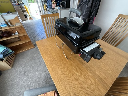 Webber anywhere gas bbq - go,