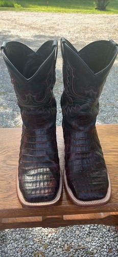 Authentic dillon caiman - authentic,