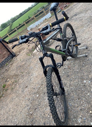 Diamondback mountain bike - diamondback,