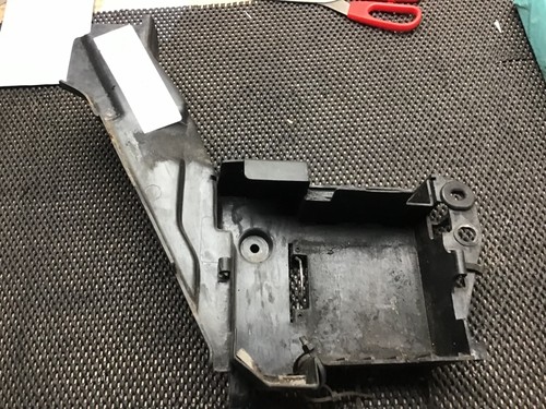 Yamaha dt125r battery tray - dt125r,