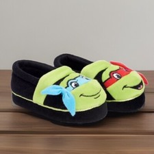 TEENAGE MUTANT NINJA TURTLE