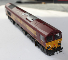 Bachmann Branchline 32-725 Class 66 66135 in EWS Livery DCC Ready