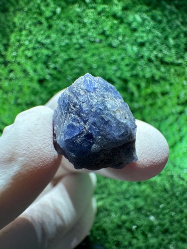 Lovely tanzanite crystal - lovely, with