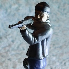 Vintage 1960s 1/32 WW2 French Resistance plastic toy soldier Marx conversion