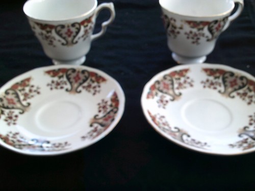 Cups saucers by - 2, colclough