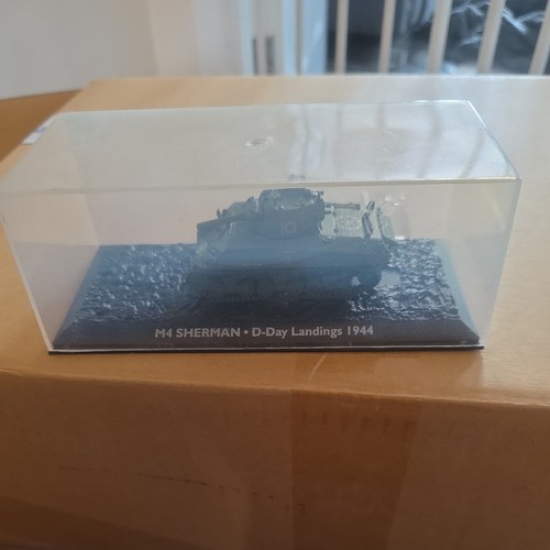 Atlas model tank - model,