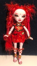 Rainbow high Shadow high Rosie Redwood OOAK restyle