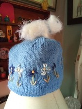 HAND KNITTED TEA COSY VINTAGE
