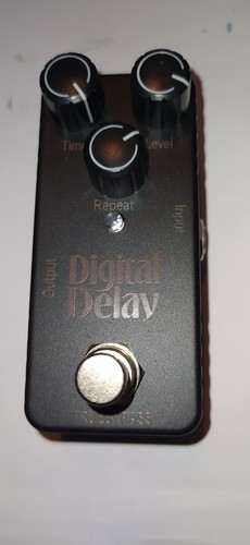 Digital delay pedal - digital,