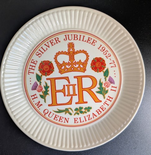 Wedgwood queen elizabeth ii - queen,