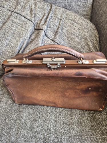 Vintage brown leather - brown,