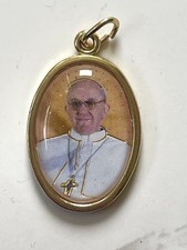 Pope Francis Medal Gold Finish