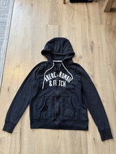 Abercrombie & Fitch dark navy