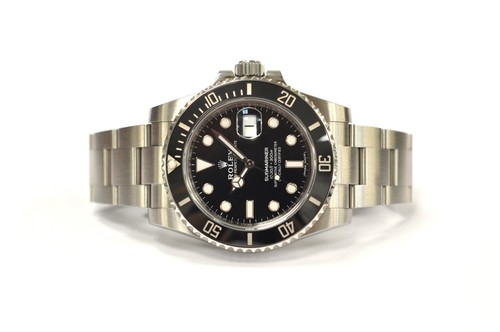 Rolex submariner date - rolex,