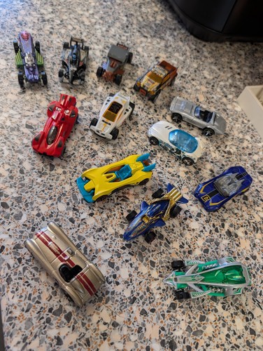 Assorted hotwheels cars - 13,