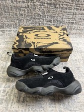 Size 9 - Oakley x Brain Dead