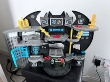Imaginext DC Super Friends Batman Bat Cave
