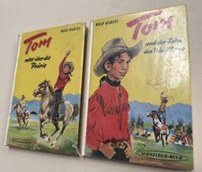 Young adult book, Tom, volumes