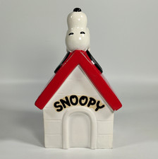 Vintage Snoopy Doghouse Money Box Piggy Bank 1970
