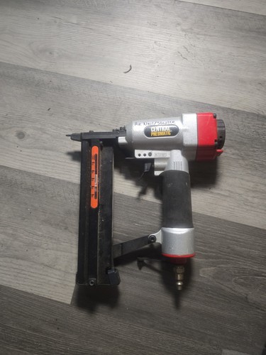 Central pneumatic gauge - central,
