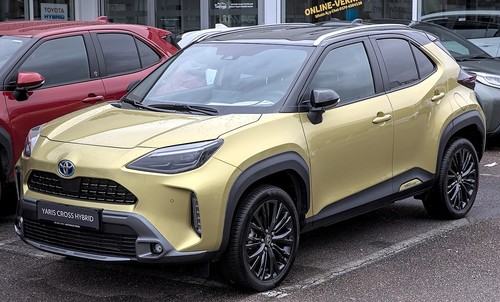 2021 2025 toyota - -,
