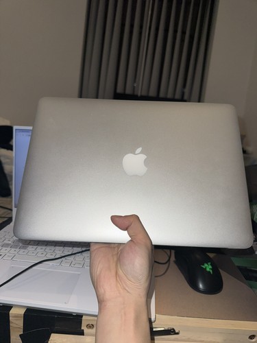 Apple macbook air inch - apple, 13-inch