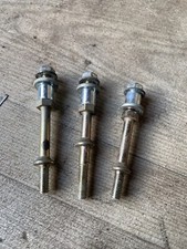 Flywheel spacer pegs - flywheel, a