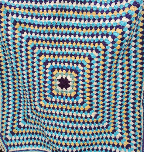 Vintage blanket knitted small - knitted,