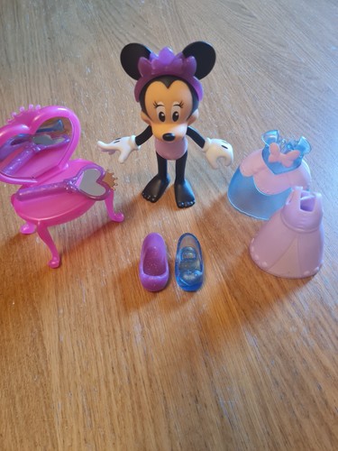 Disney minnie mouse figure - minnie,