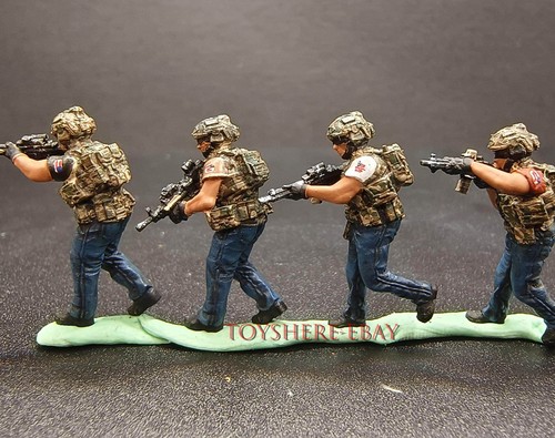 Scale 4pcs soldiers - scale,