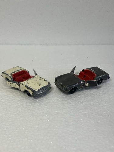 Pair matchbox lesney no - of,