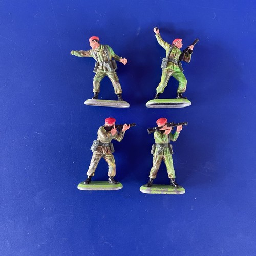 Britains super deetail - britains,