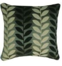 Thick Chenille Leaf Design