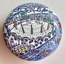 VINTAGE COMMEMORATIVE