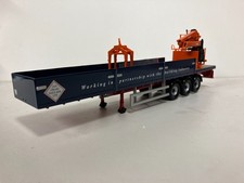 CORGI Tri-axle brick trailer